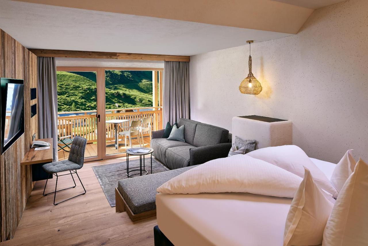 Hotel Berghof Crystal Spa & Sports Tux Exterior foto