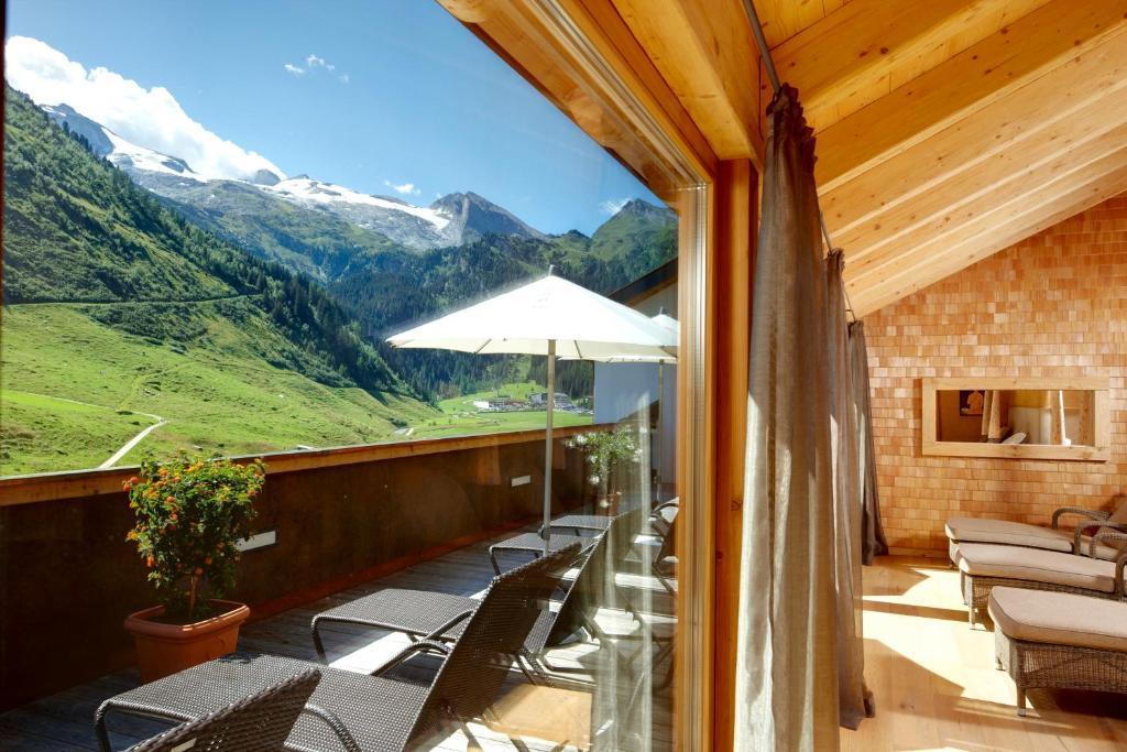 Hotel Berghof Crystal Spa & Sports Tux Exterior foto